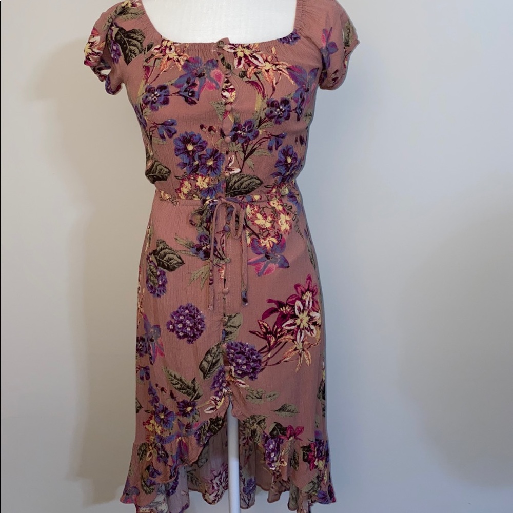 Honey Belle Dress Size Small - High-low Design